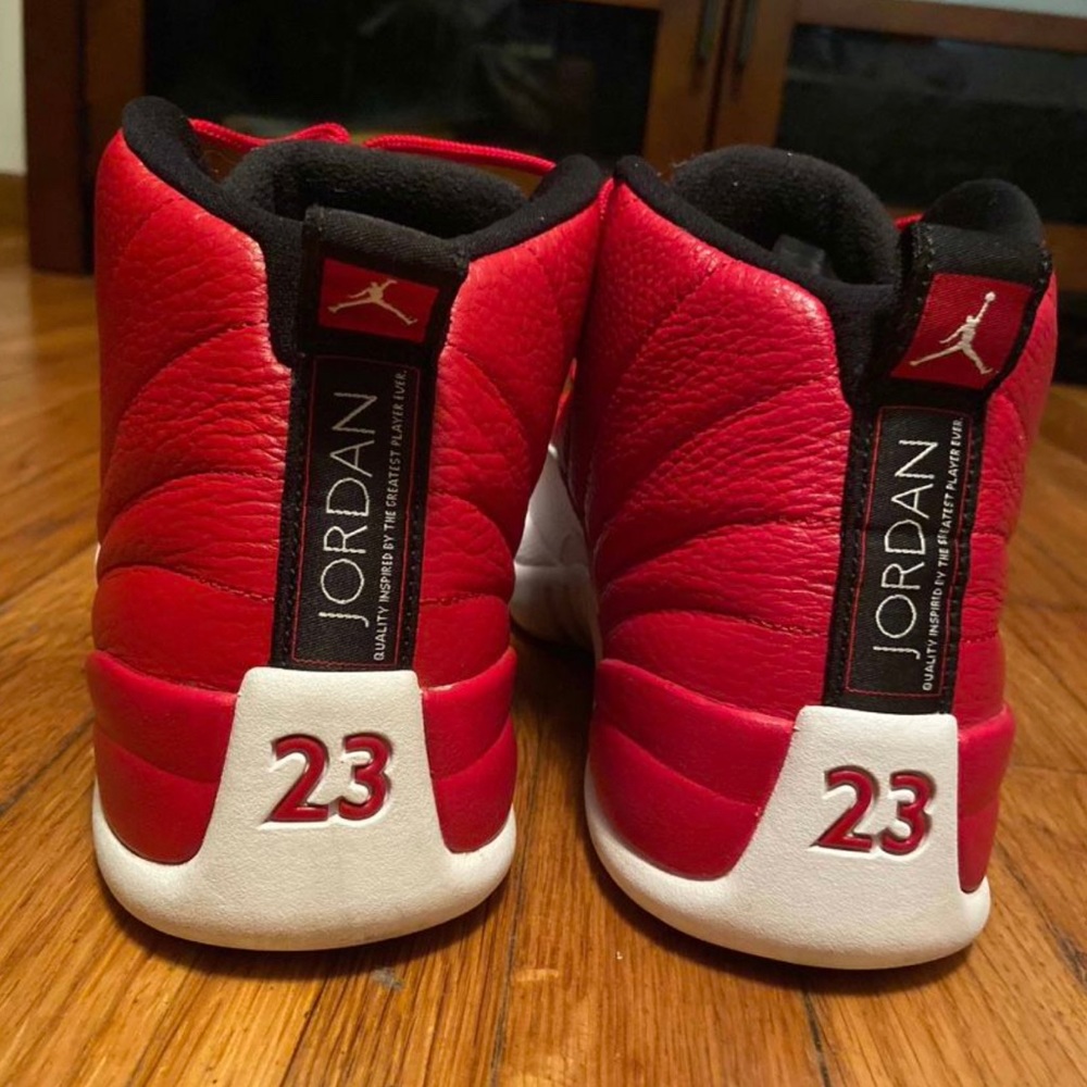 Jordan 12 Retro Gym Red (Alternate) 2016 Size 9.5 $250 or best offer - Picture 5 of 8